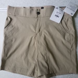 Women's Size 10 Khaki 7" Stretch Shorts NWT